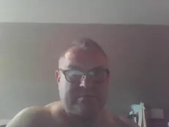 mkestr69 webcam model stream image