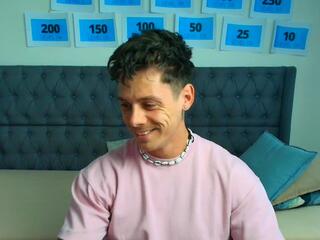 Zeb Madison webcam model stream image