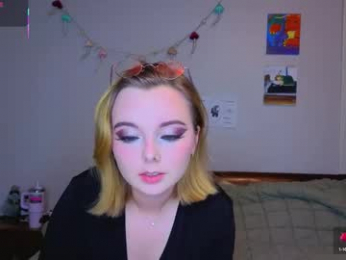 mamiclouds webcam chaturbate model stream image