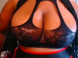 bustydiamondlover webcam model stream image