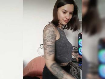 miss-l0ve webcam model stream image