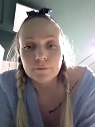 Bondgirl_013 webcam model stream image