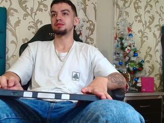 Mikel Magnus webcam model stream image