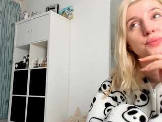 kenziedawton webcam model stream image