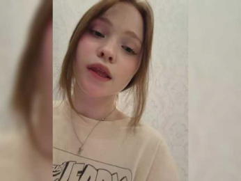 l1ttle_p0ppy webcam model stream image