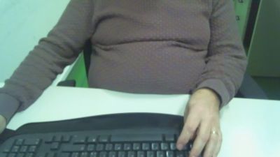 me__slave webcam model stream image