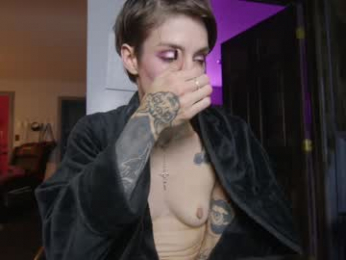 aynmarie webcam model stream image