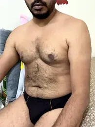 Handsome8677 webcam model stream image