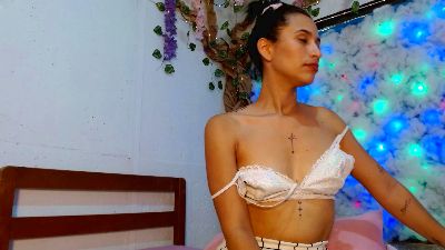 cruellasalud webcam model stream image