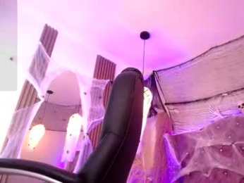 amara_davis1 webcam chaturbate model stream image