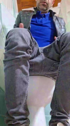 Arrettu87 webcam model stream image