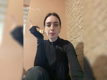 Hikikomori27 webcam model stream image