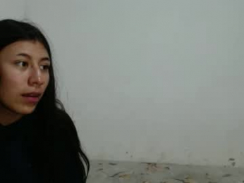 naisha_and_axelh webcam model stream image