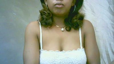 Bellibellah webcam model stream image