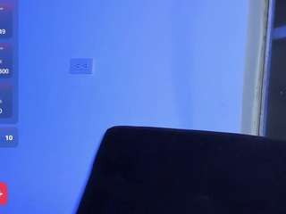 emma-coo webcam model stream image