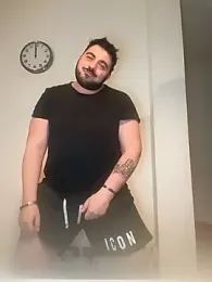 bear_skinny webcam model stream image