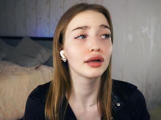 Tate Green webcam model stream image