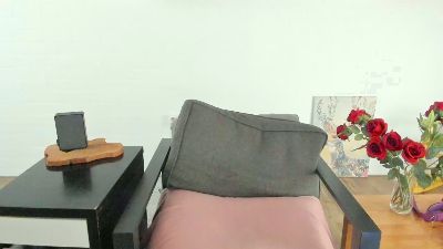 MendiPetite webcam model stream image