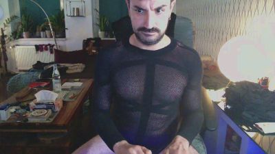 tom0819 webcam model stream image