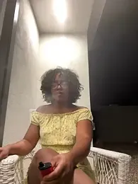 Yummy_Cummy_Slut webcam model stream image