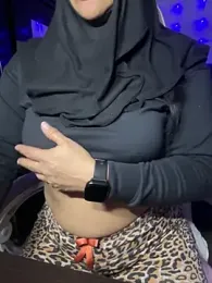 Jameela webcam model stream image
