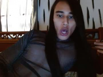 alogenotwink webcam model stream image