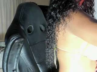 indianova webcam model stream image