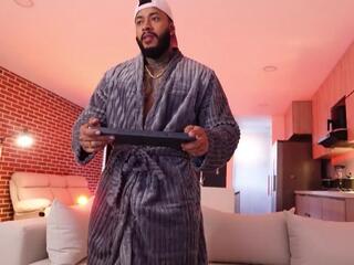 Blaze B webcam model stream image