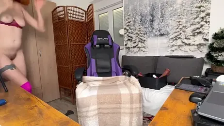 Caliiie-of webcam model stream image