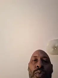 Rizzle9800 webcam model stream image