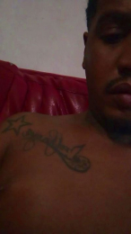 Yefri2305 webcam model stream image