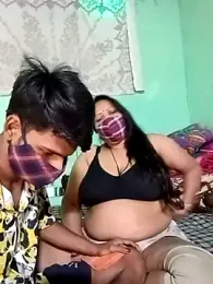 LoveOnStream webcam model stream image