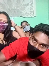 LoveOnStream webcam model stream image