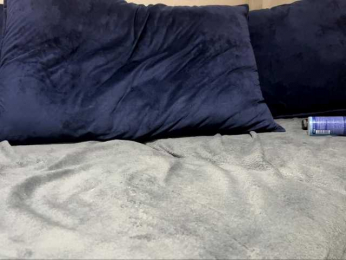 NovaNoirr webcam model stream image