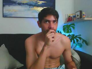 Tyler Lions webcam model stream image