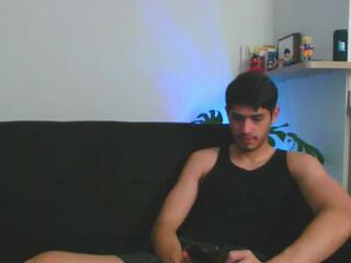 Tyler Lions webcam model stream image