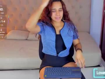 twolattinhot webcam model stream image