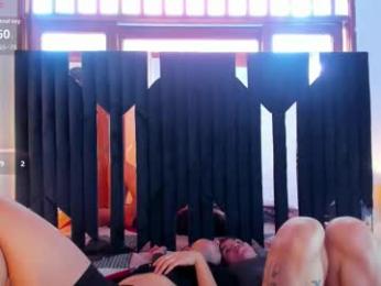 soffy_and_mia webcam model stream image