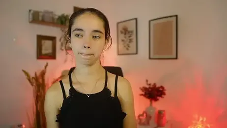 Gia_Paige18 webcam model stream image