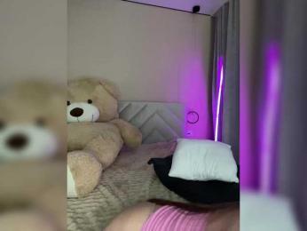 _--_-_ webcam model stream image