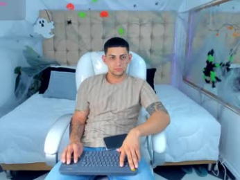 alex_cute77 webcam model stream image