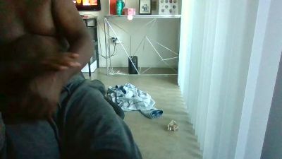 Silkworm_Piper webcam model stream image