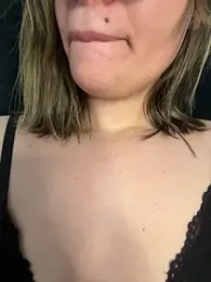 Pribaixinha webcam stripchat model stream image