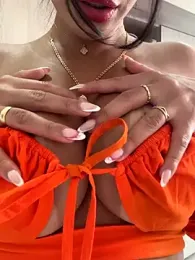 emma_andrew1 webcam stripchat model stream image
