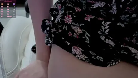 xAlisontiny webcam model stream image