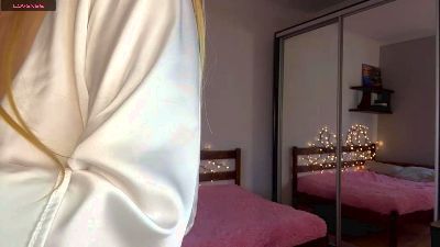 AlleenMcglone webcam cam4 model stream image