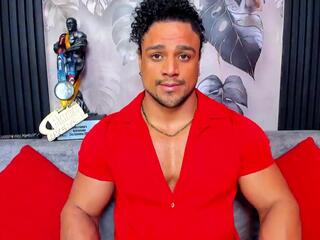 Mike Esteves webcam model stream image