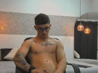 Calvin Hunter webcam model stream image