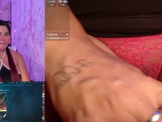 sarahillgames webcam model stream image