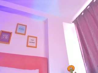 loise-gomez webcam model stream image